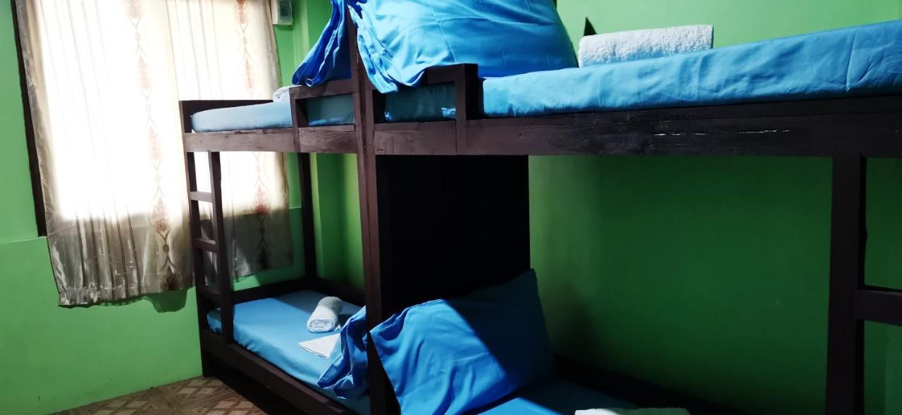 In-N-Out Hostel Siquijor Exterior photo